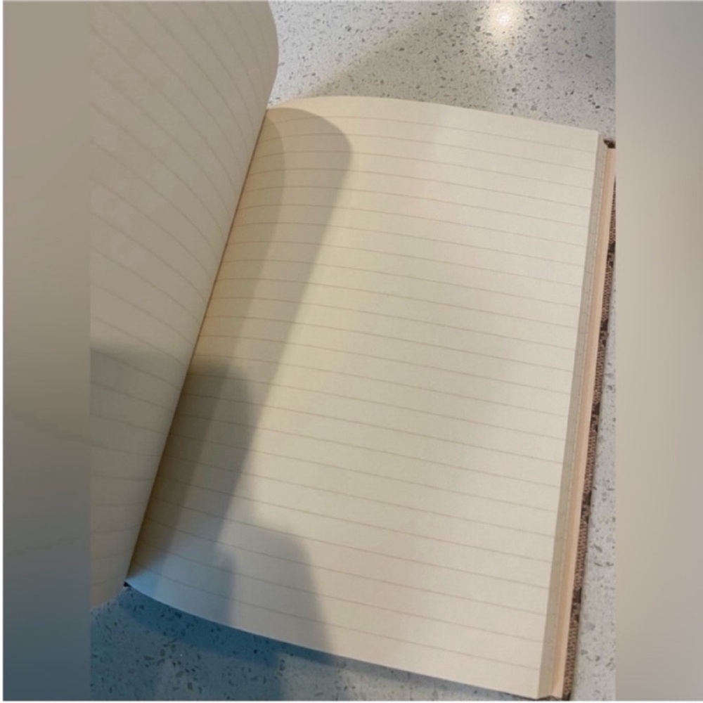 Gucci notebook - Picture 6 of 9
